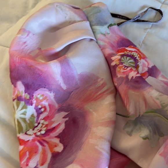 Flor ET. Al Proserpine Puff Sleeve Floral Blouse top crop women size Small - Picture 9 of 9